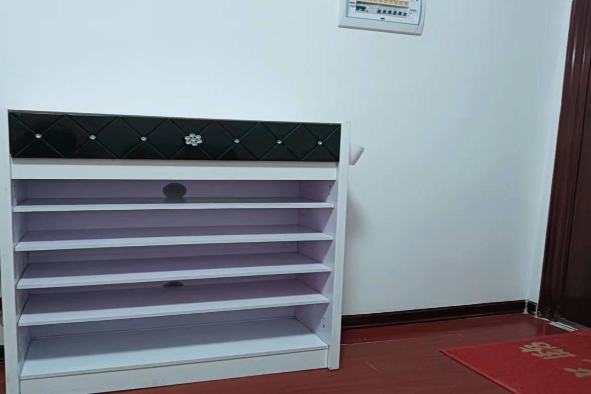 鹏利广场  1室1厅1卫   1200.00元/月室内图