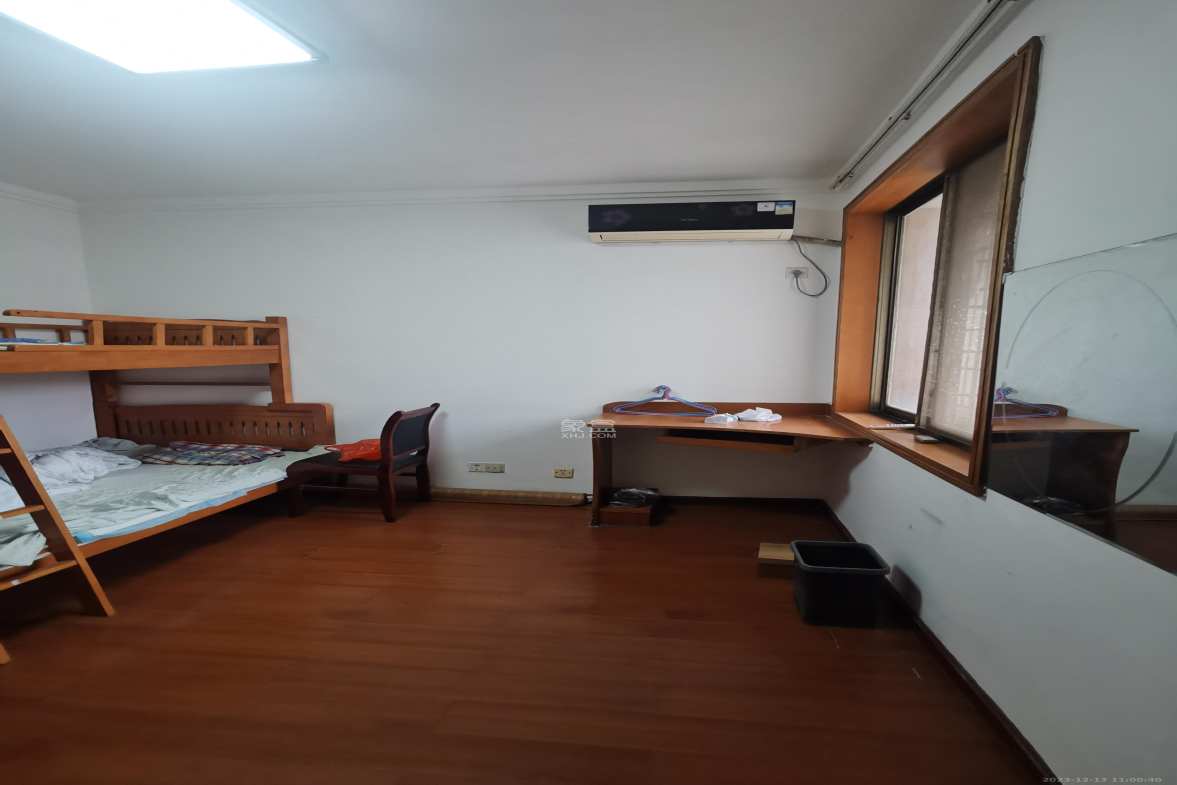 阳光丽景  3室2厅2卫    2000.0元/月室内图