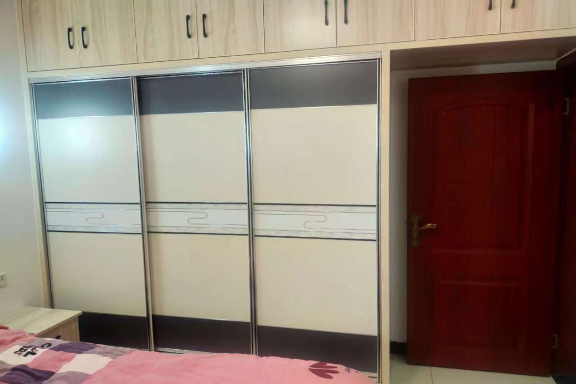 东方豪苑  3室2厅2卫    1800.0元/月室内图