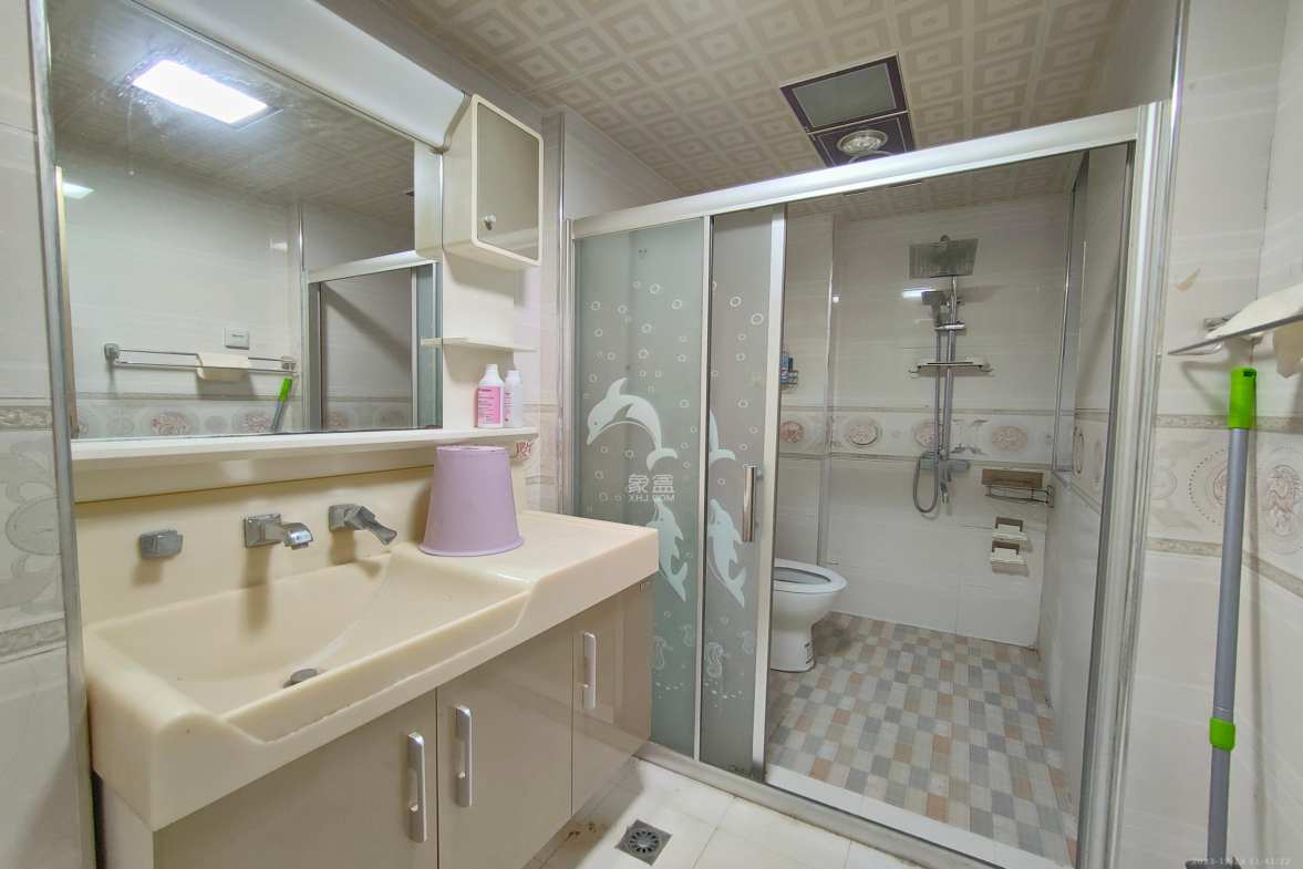 莱茵城 2室2厅1卫 2000.0元/月 莱茵城 2室2厅1卫 2000.0元/月室内图