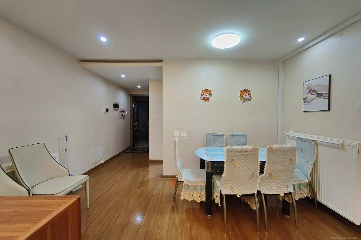 莱茵城 2室2厅1卫 2000.0元/月 莱茵城 2室2厅1卫 2000.0元/月室内图