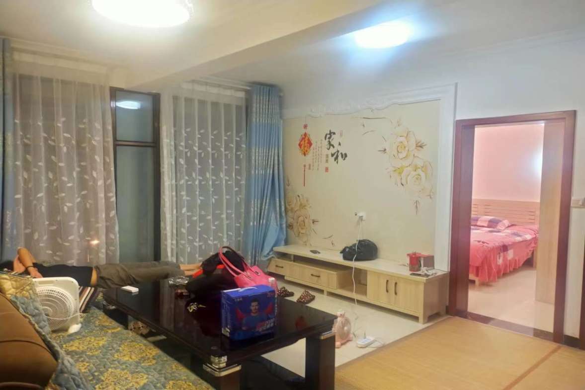 东方豪苑  3室2厅2卫    1800.0元/月室内图