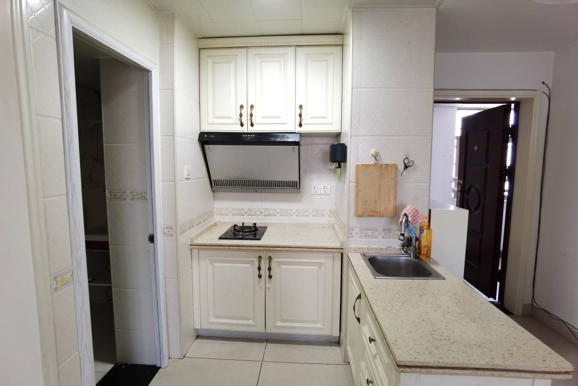 东方豪苑  2室1厅1卫    1200.0元/月室内图