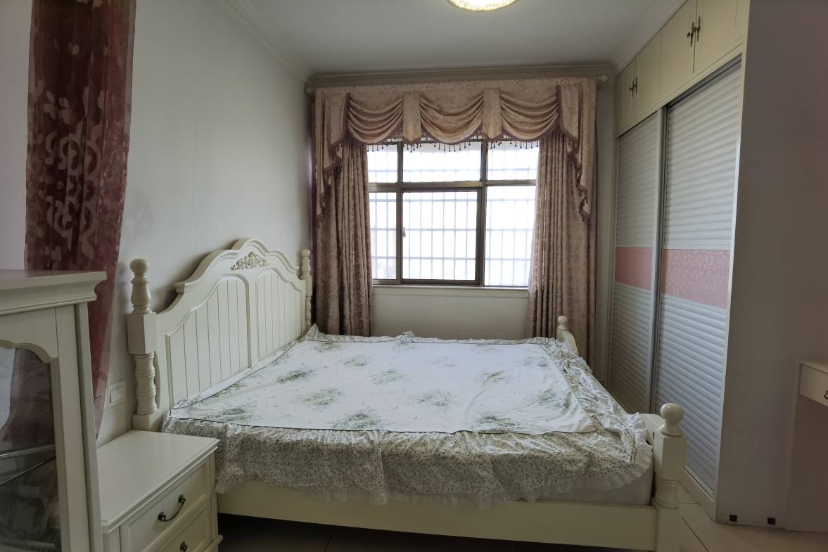 东方豪苑  2室1厅1卫    1200.0元/月户型图