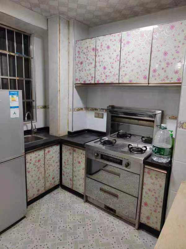 龙泰熙城  1室1厅1卫    900.0元/月室内图