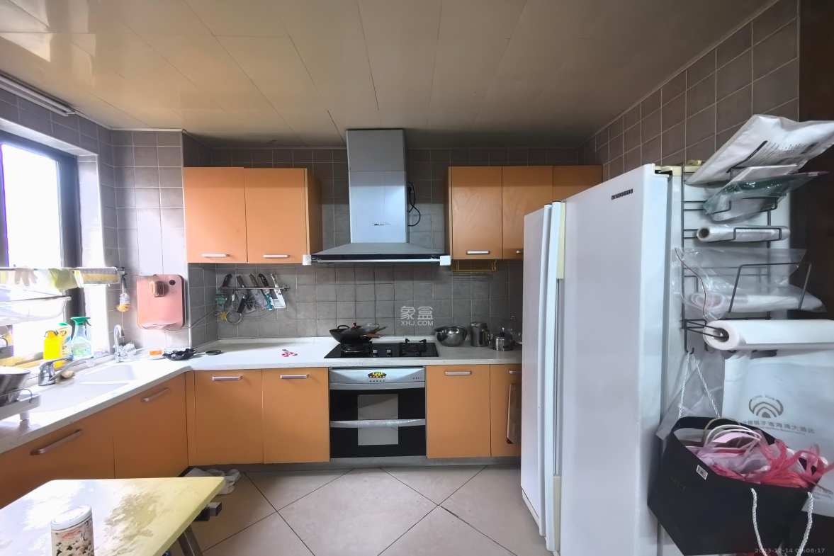 西岸润泽府  3室2厅2卫    3200.0元/月室内图