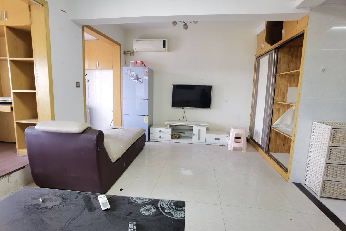 东方豪苑  1室1厅1卫    1000.0元/月室内图