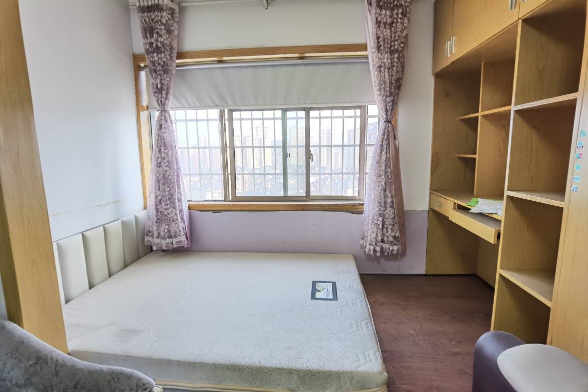 东方豪苑  1室1厅1卫    1000.0元/月室内图