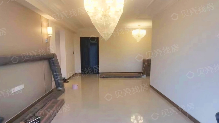 恒大绿洲  3室2厅1卫    68.0万