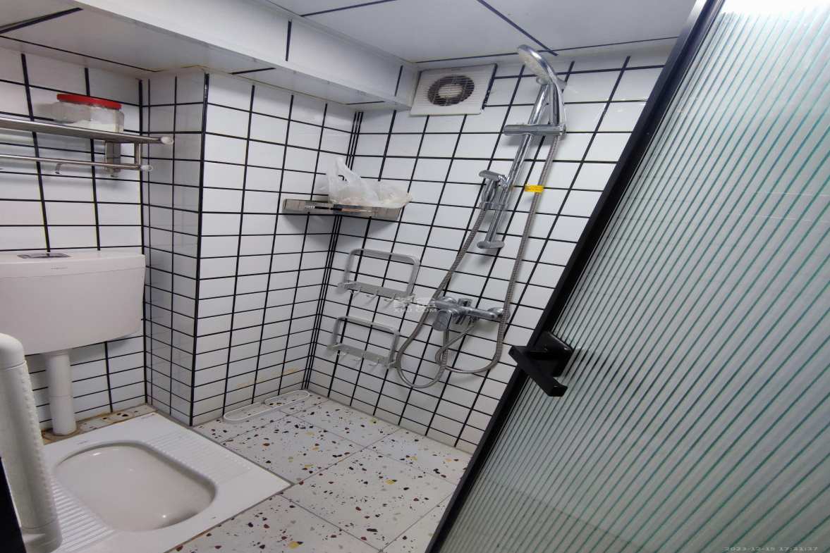 梅溪半岛  1室1厅1卫   3600.00元/月室内图