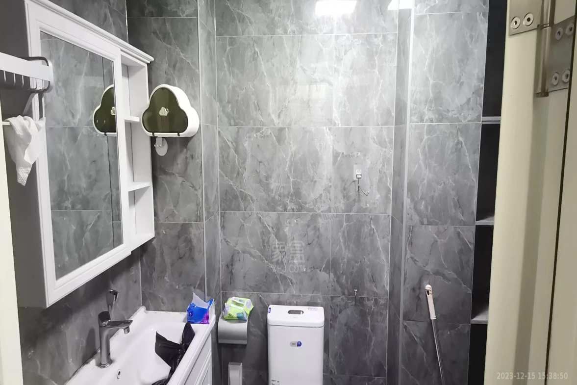 中泰财富湘江  1室1厅1卫    1600.0元/月室内图