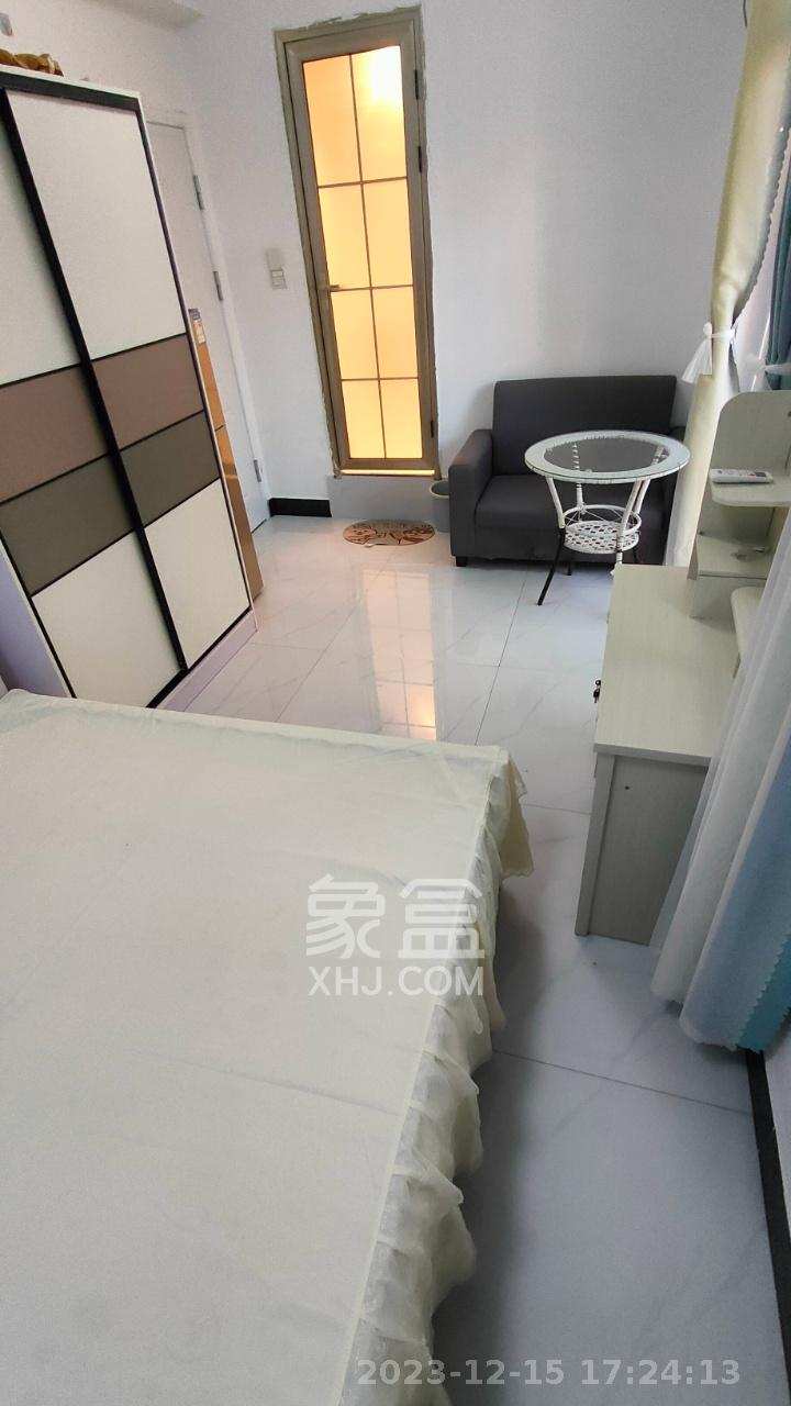 圣力华苑 1室1厅1卫 900.0元/月 圣力华苑 1室1厅1卫 900.0元/月室内图