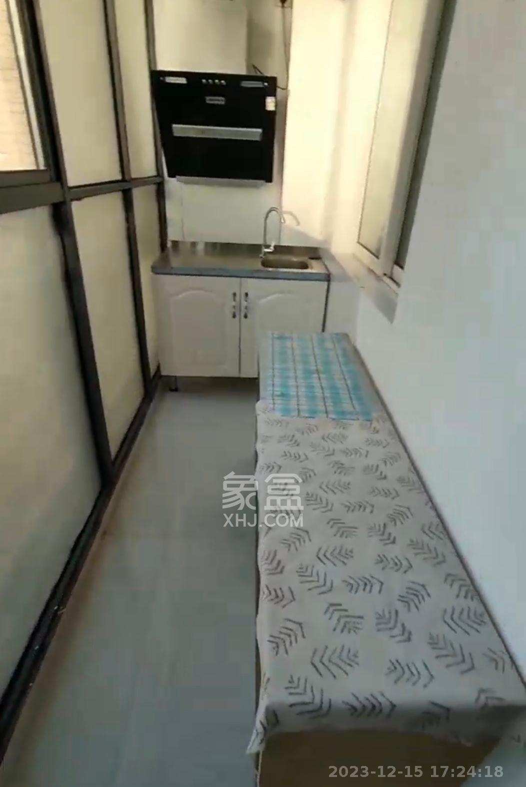 圣力华苑 1室1厅1卫 900.0元/月 圣力华苑 1室1厅1卫 900.0元/月室内图