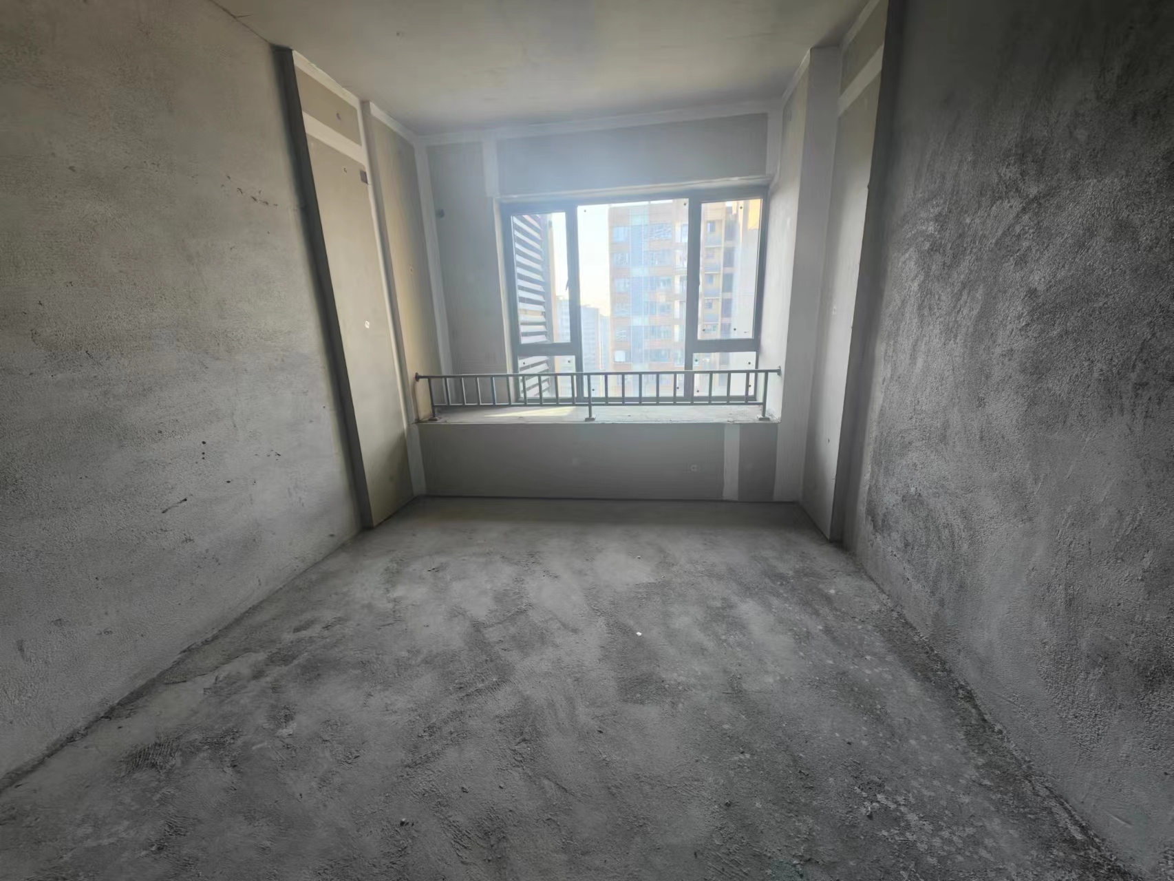 宁邦中心（二期公园里）  4室4厅1卫    65.8万