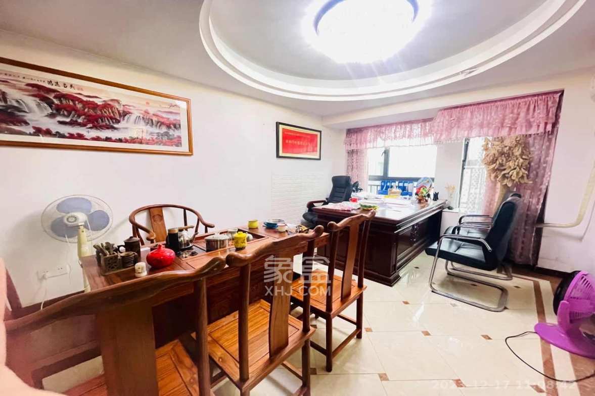 乾城（兴旺乾城）  1室1厅1卫   9000.00元/月室内图
