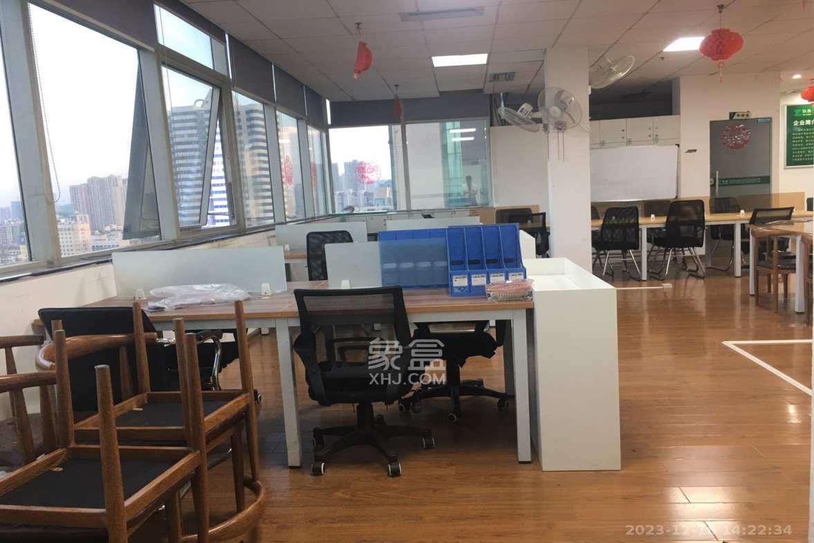 湖南文化大厦  4室2厅1卫   25000.00元/月室内图