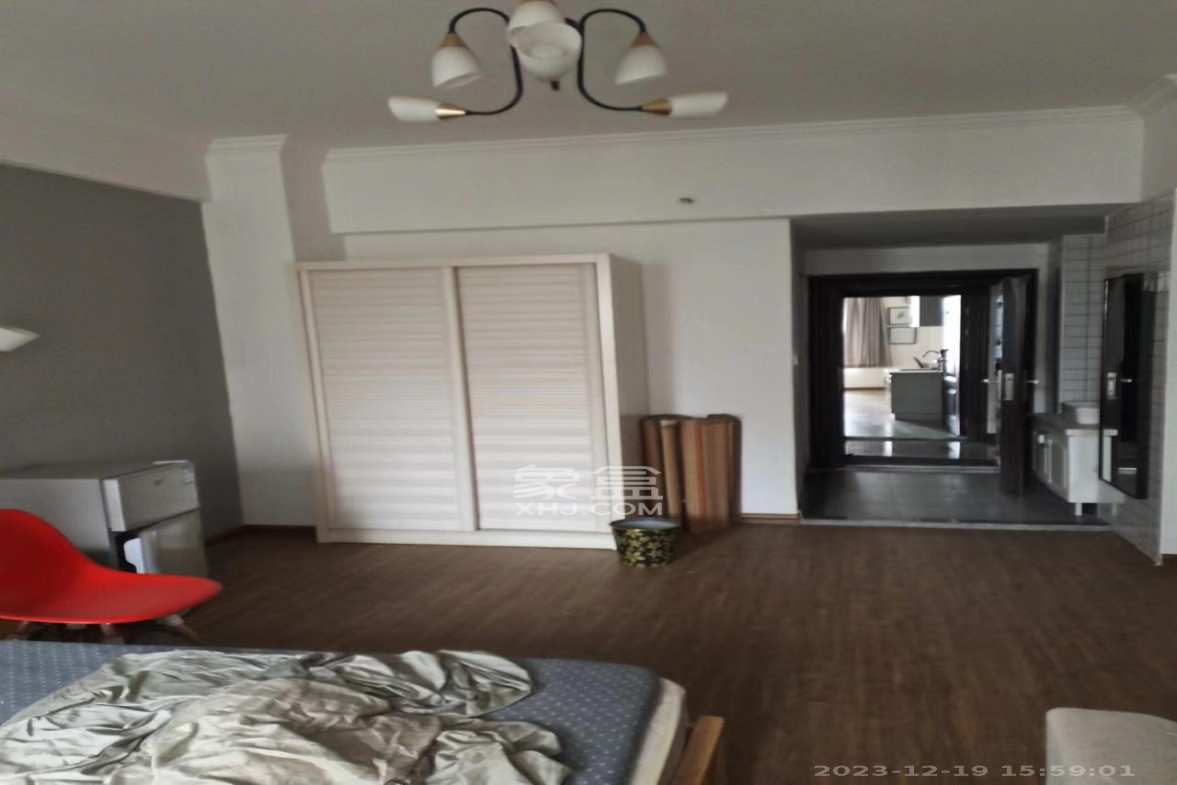 英郡年华 1室1厅1卫 1400.0元/月 英郡年华 1室1厅1卫 1400.0元/月室内图