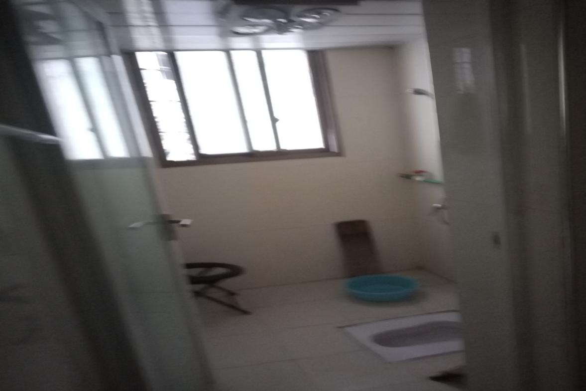 鑫都苑  4室2厅2卫    76.8万 鑫都苑  4室2厅2卫    76.8万客厅