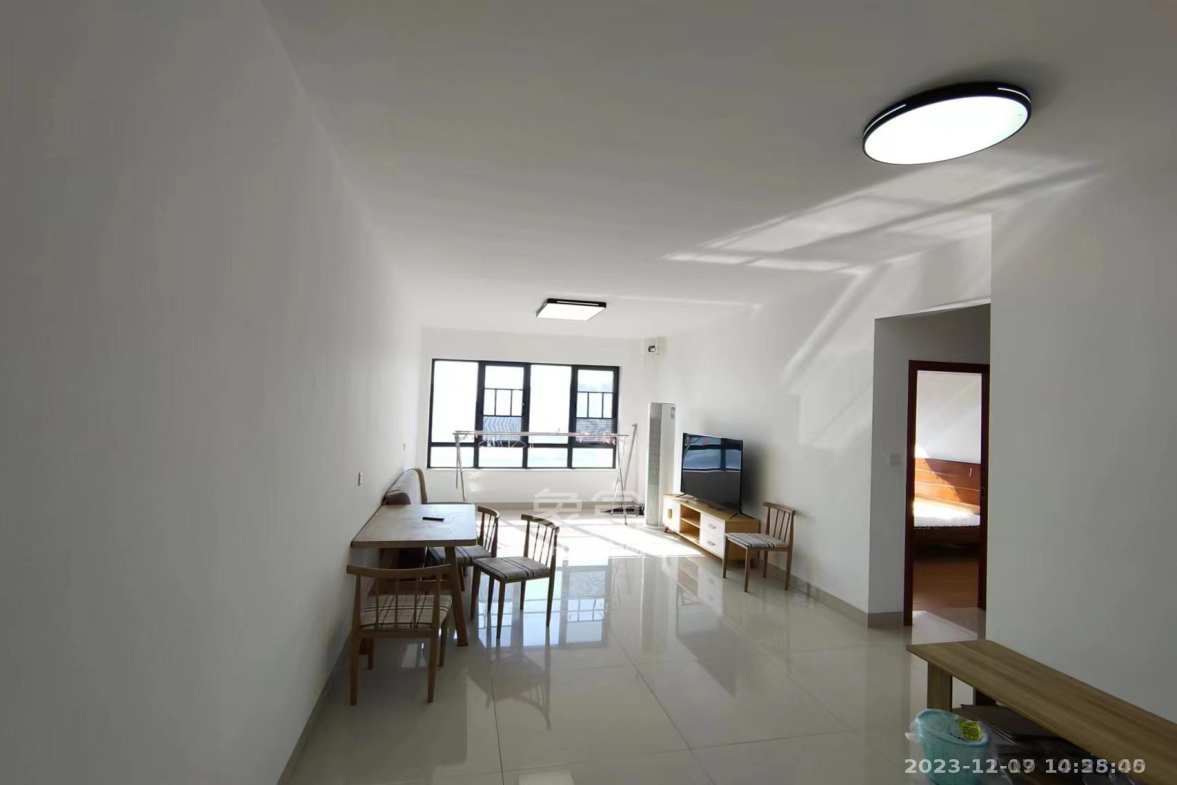 经世龙城  3室2厅1卫    1800.0元/月 经世龙城  3室2厅1卫    1800.0元/月室内图