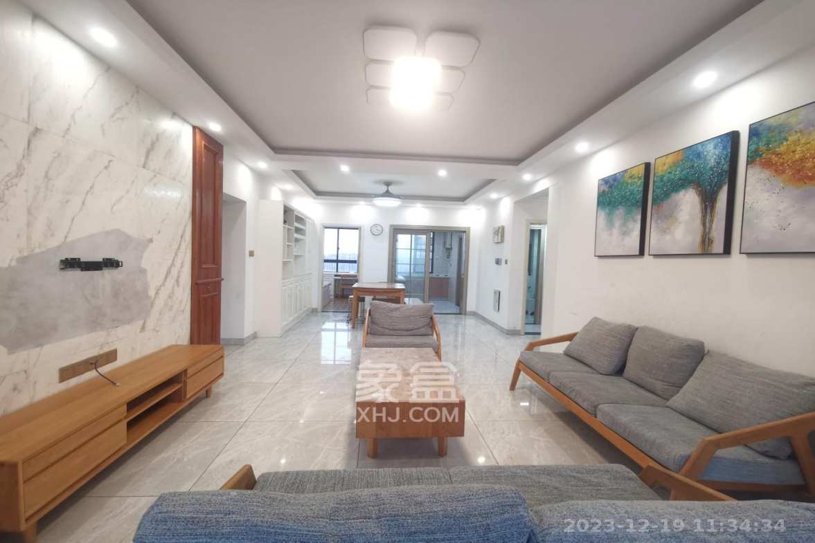 长高圆梦佳苑 3室2厅2卫 2100.0元/月 长高圆梦佳苑 3室2厅2卫 2100.0元/月室内图