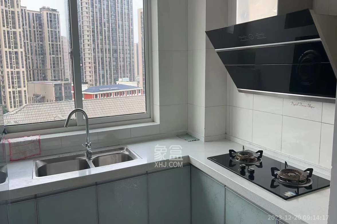 香樟路湖南有色劳动保护研究院宿舍  3室1厅1卫    1800.0元/月室内图