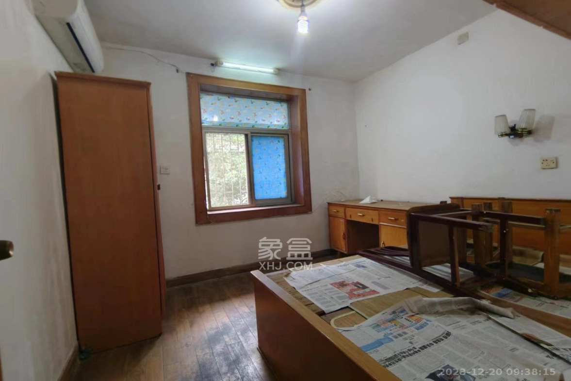 糖酒公司宿舍  2室1厅1卫    1300.0元/月室内图1