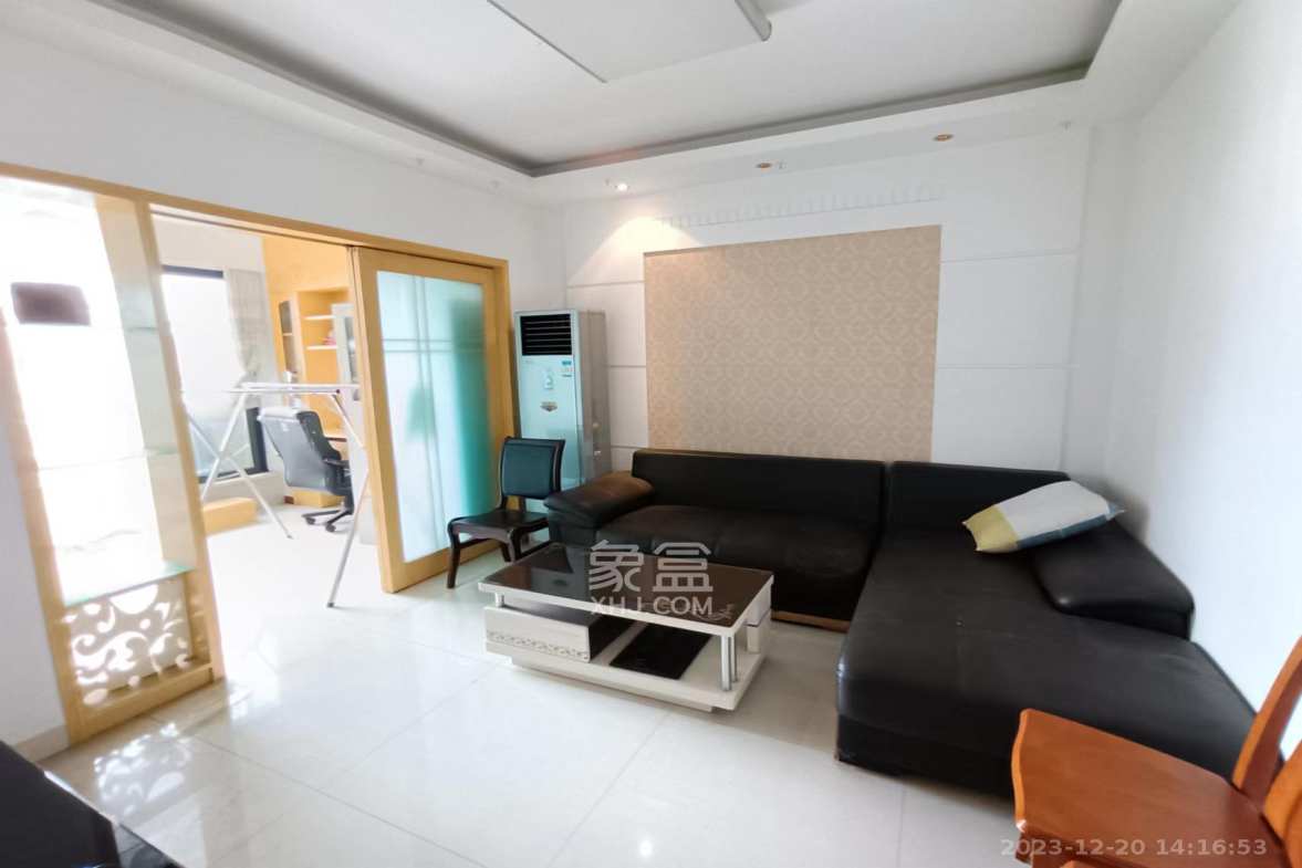 长大彩虹都 3室2厅1卫 2300.0元/月 长大彩虹都 3室2厅1卫 2300.0元/月室内图