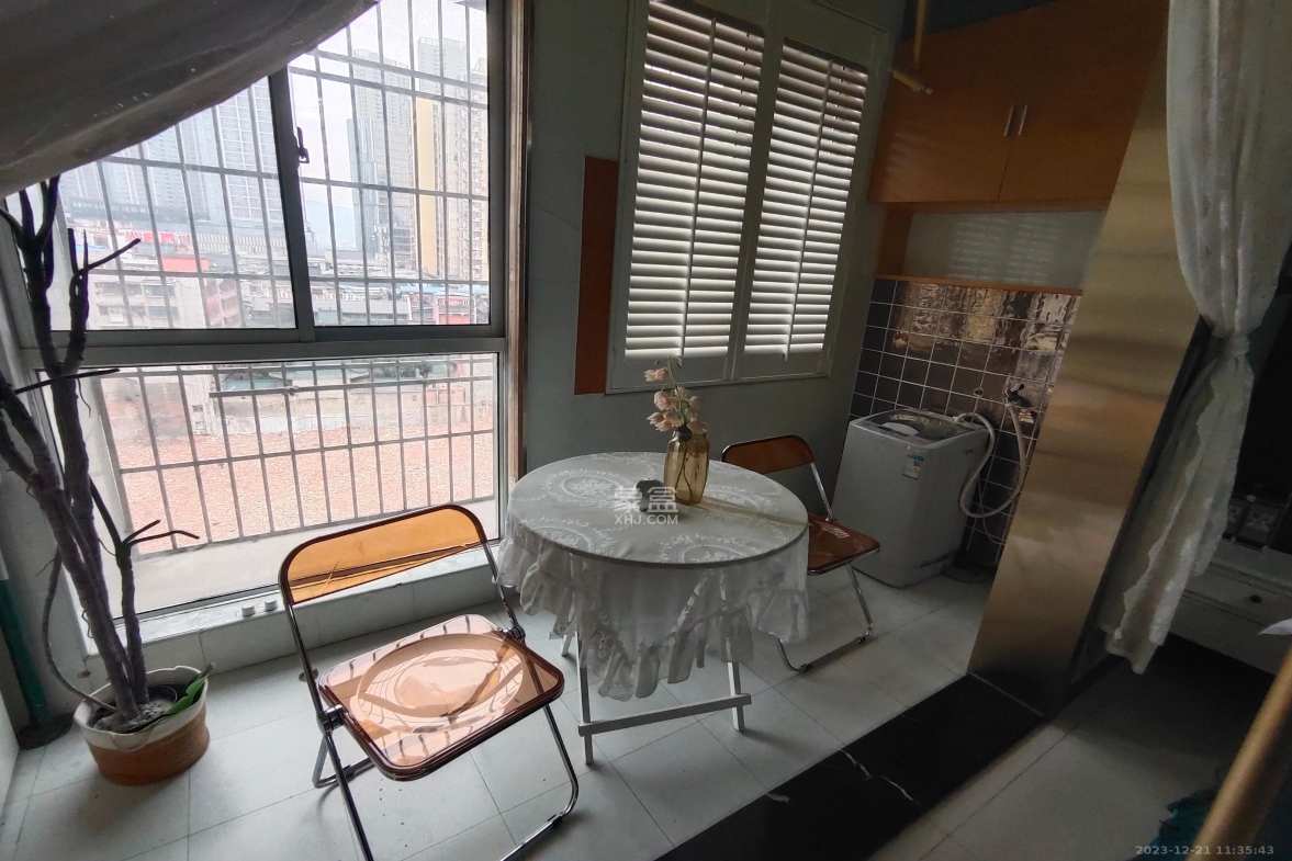 君临国际 1室1厅1卫 2500.0元/月 君临国际 1室1厅1卫 2500.0元/月室内图