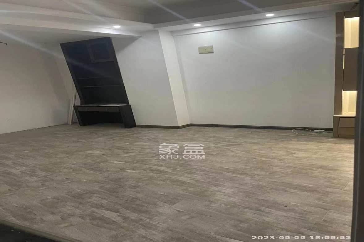 庐山春天大厦(和一宾馆)  1室1厅1卫    1600.0元/月 庐山春天大厦(和一宾馆)  1室1厅1卫    1600.0元/月室内图