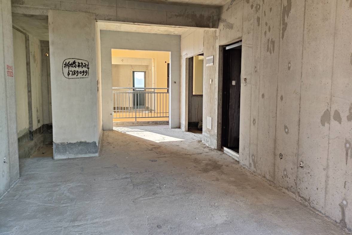 湘村名园  0室0厅0卫    63.8万客厅