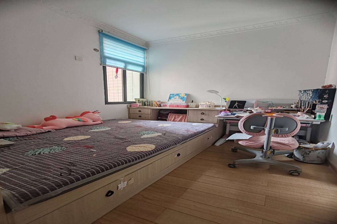 洪源小区  3室2厅1卫    45.8万室内图1