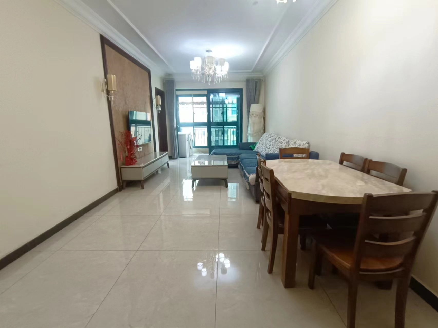 恒大绿洲  2室1厅1卫    64.0万