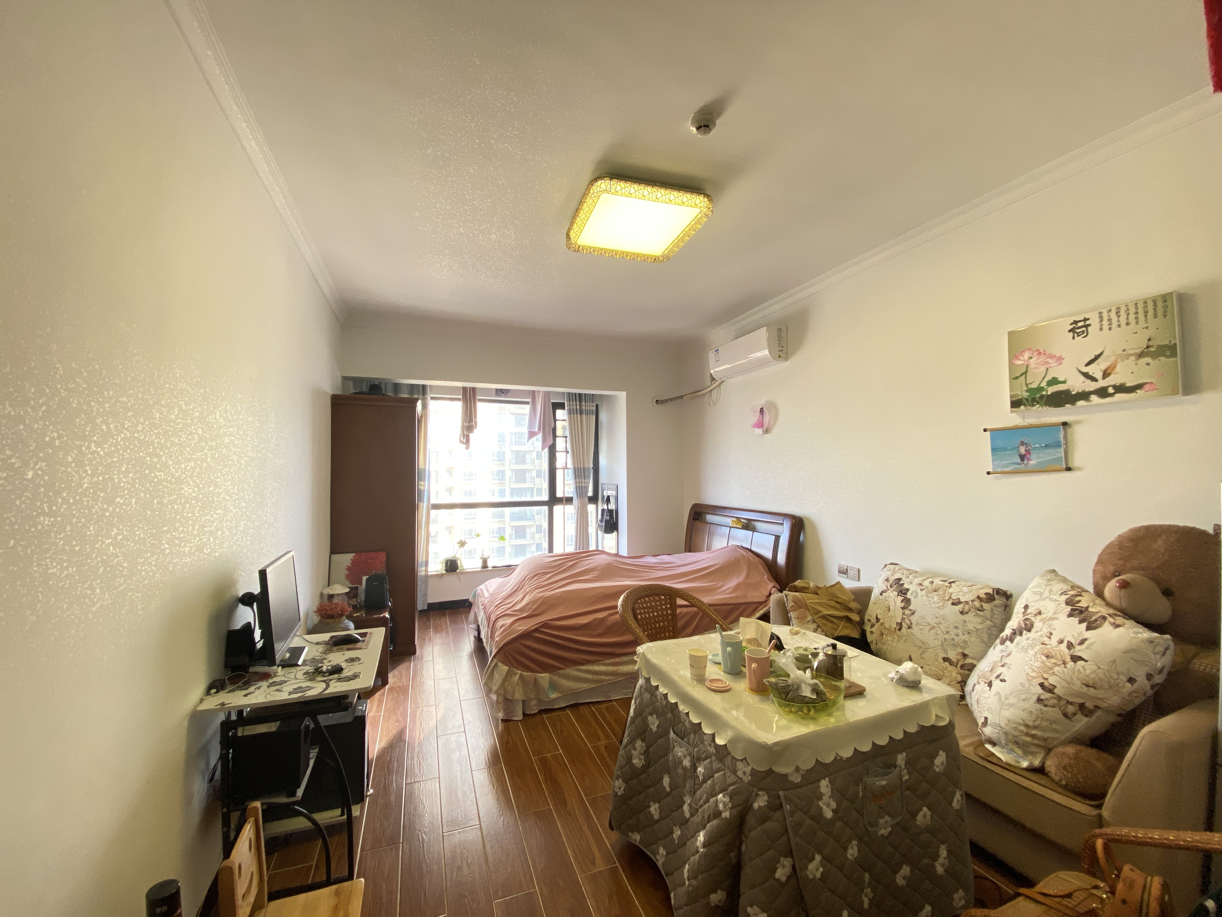 鸿浩达吉星广场(秀石街)  1室1厅1卫    29.8万