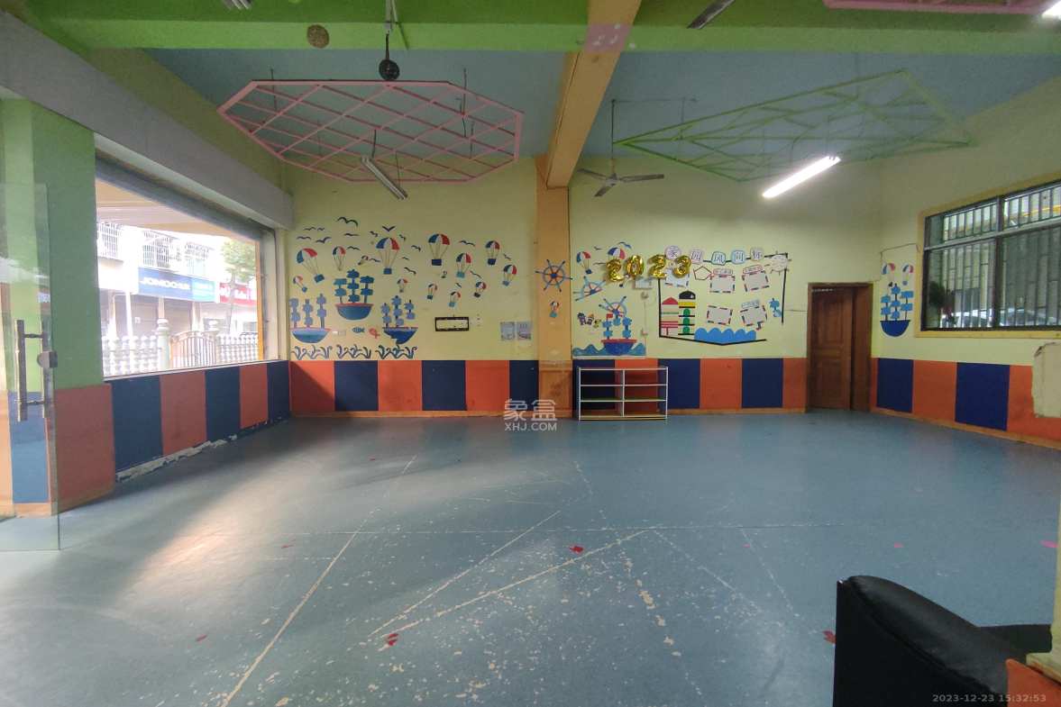 灰埠小区(灰埠社区) 0室0厅0卫 3000.0元/月 灰埠小区(灰埠社区) 0室0厅0卫 3000.0元/月室内图