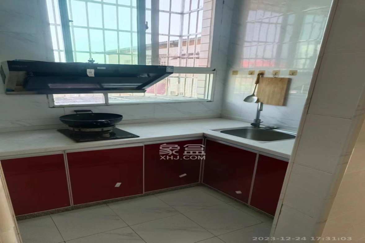 靳江小区 1室1厅1卫 1280.0元/月 靳江小区 1室1厅1卫 1280.0元/月室内图