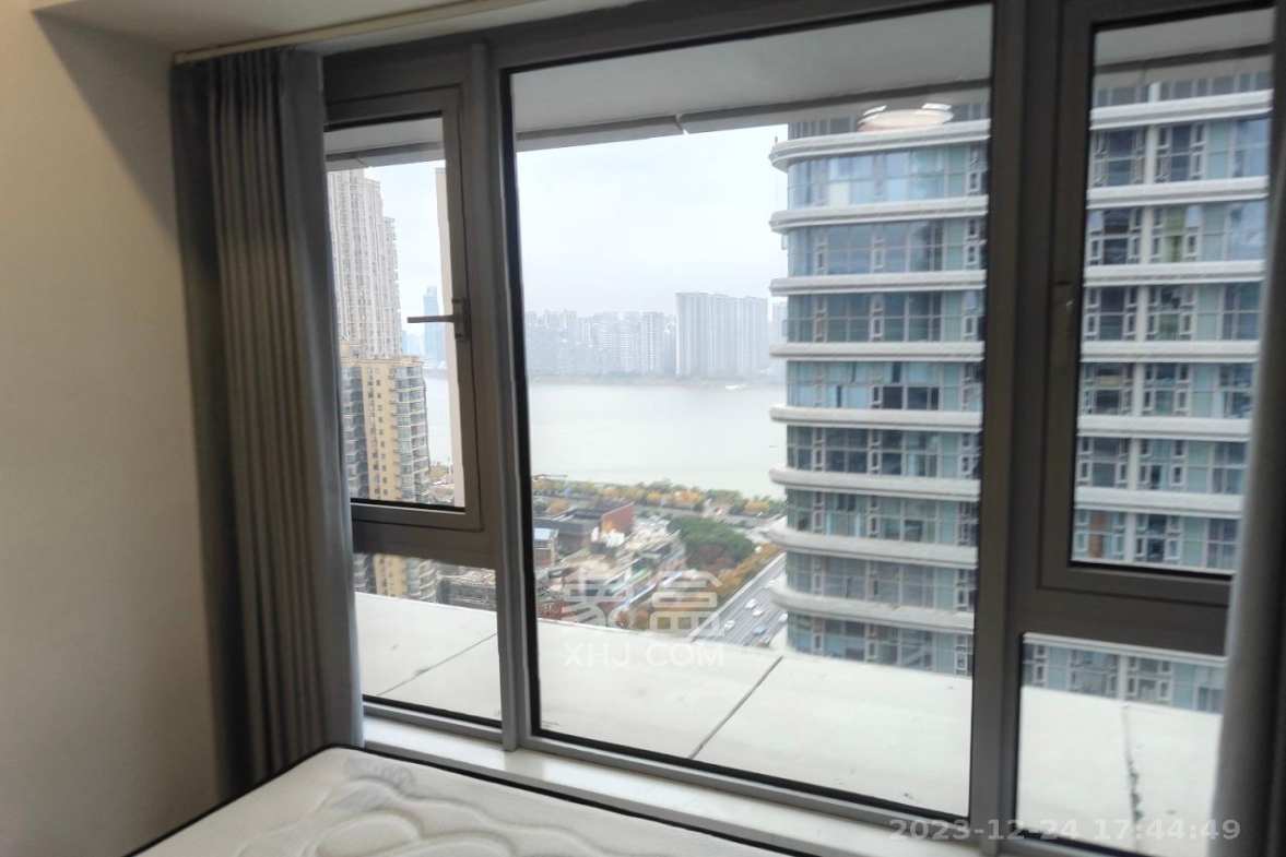 保利天禧EF区  1室1厅1卫    2000.0元/月 保利天禧EF区  1室1厅1卫    2000.0元/月室内图