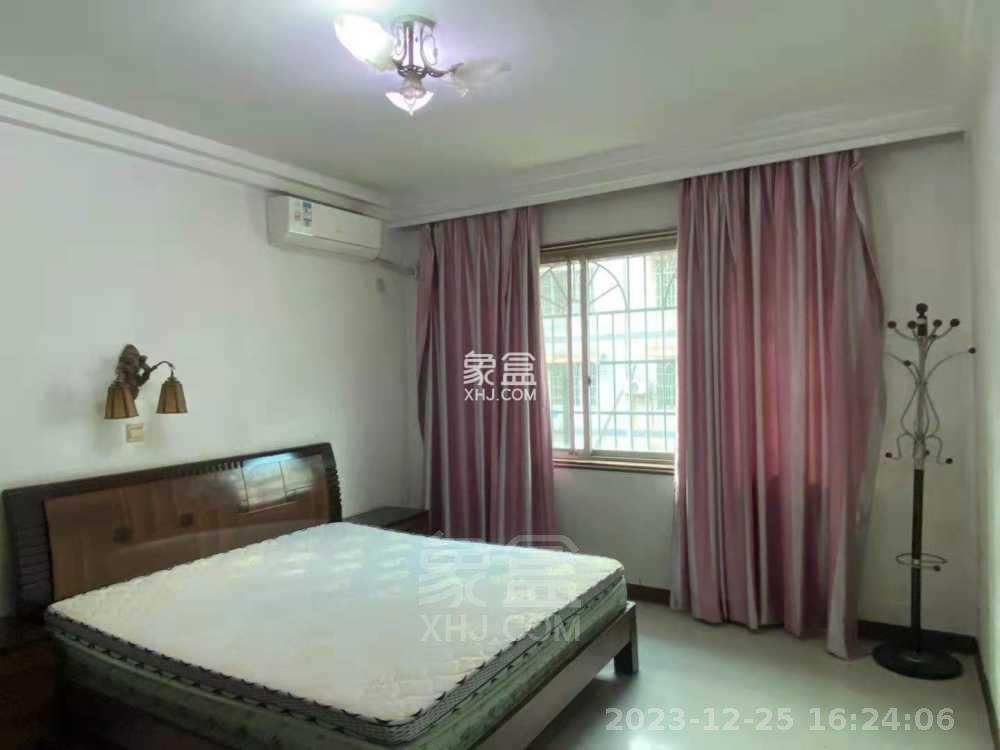 解放街金桥 4室2厅2卫 1800.0元/月 解放街金桥 4室2厅2卫 1800.0元/月室内图