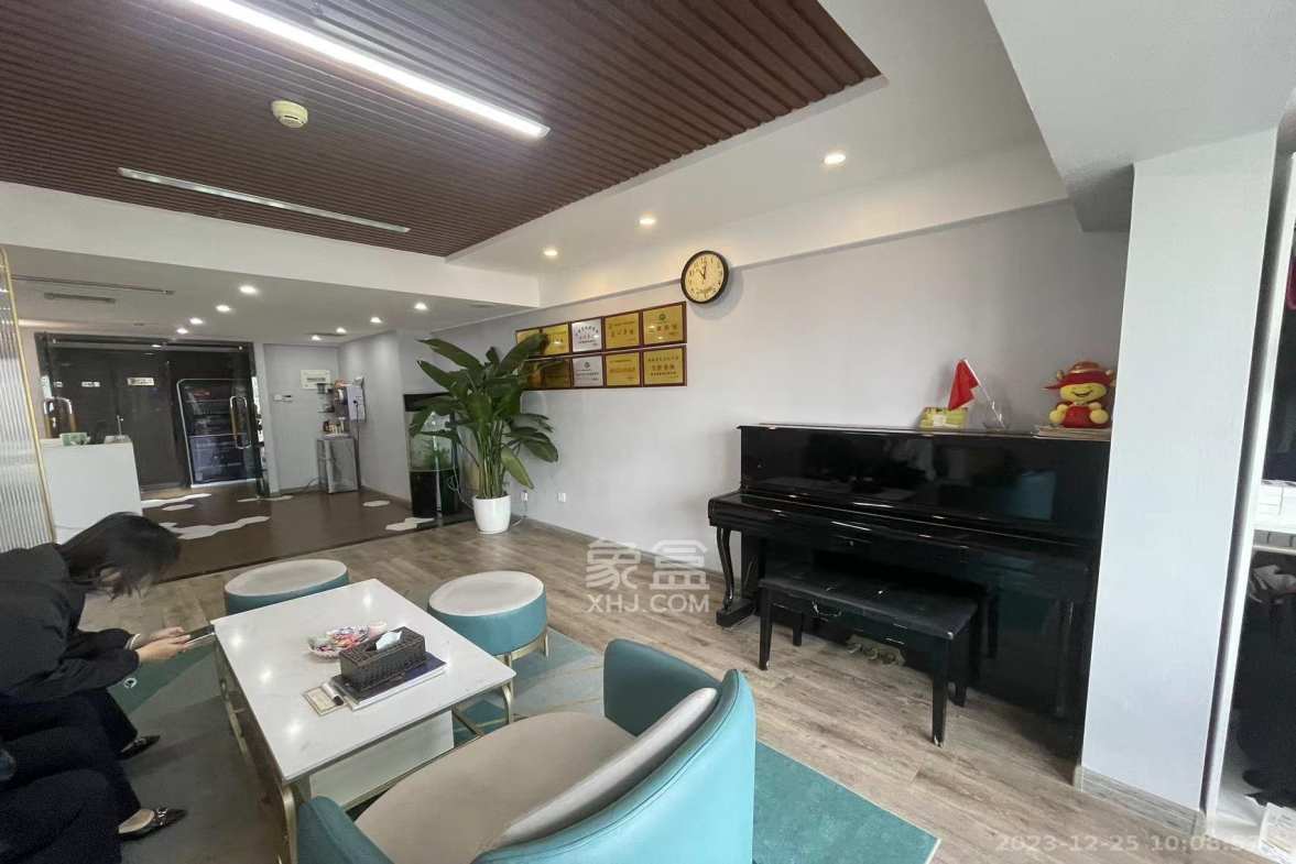 保利国际广场  1室1厅1卫    30000.0元/月室内图