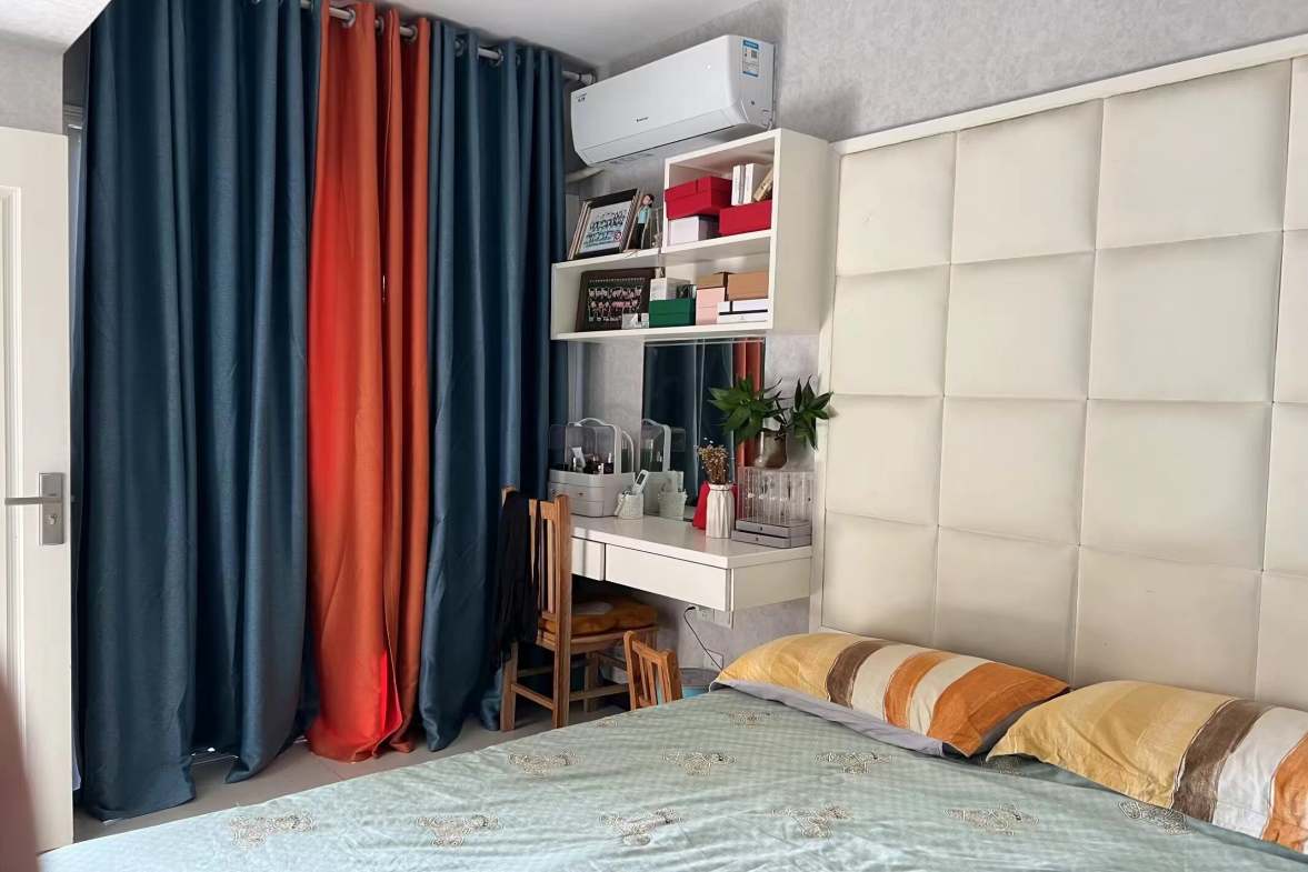 东方豪苑  1室1厅1卫    900.0元/月室内图