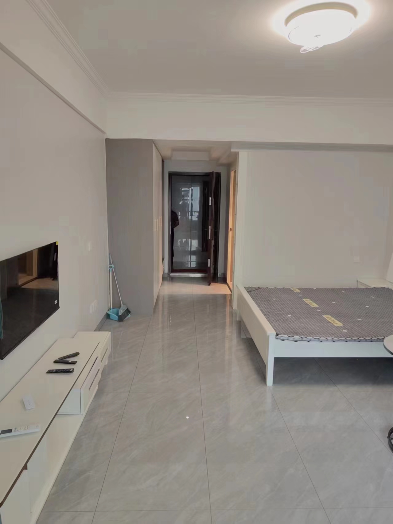 大汉吉星汇  1室1厅1卫    1500.0元/月