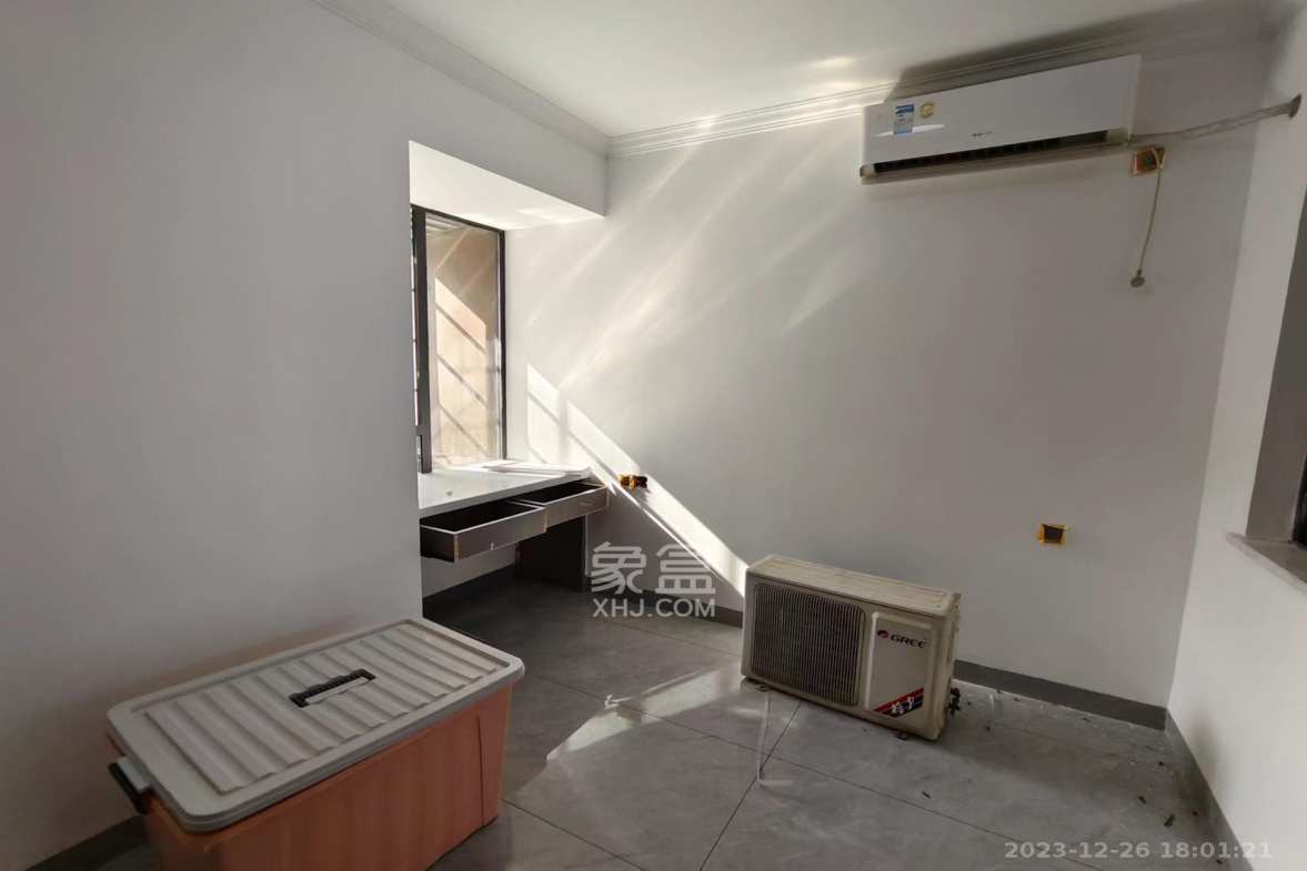 真人桥家园二期  2室2厅1卫    2000.0元/月室内图