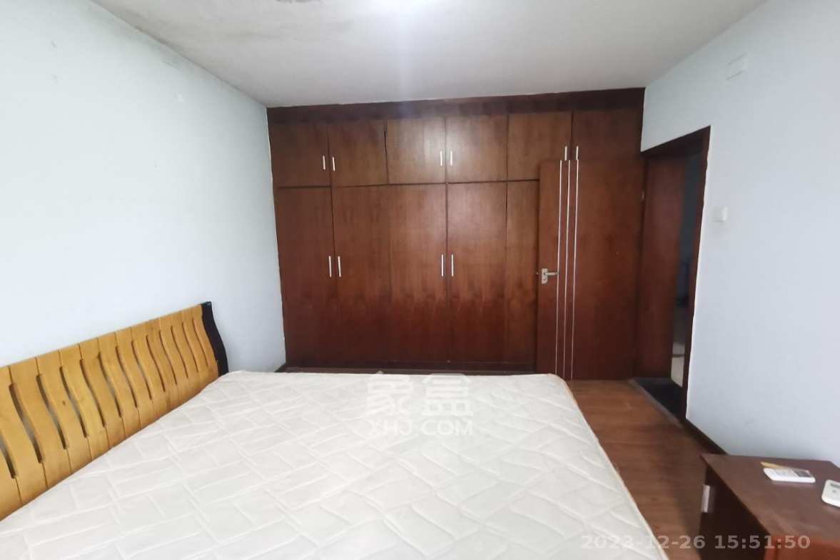 金帆小区 4室2厅2卫 1500.0元/月 金帆小区 4室2厅2卫 1500.0元/月室内图