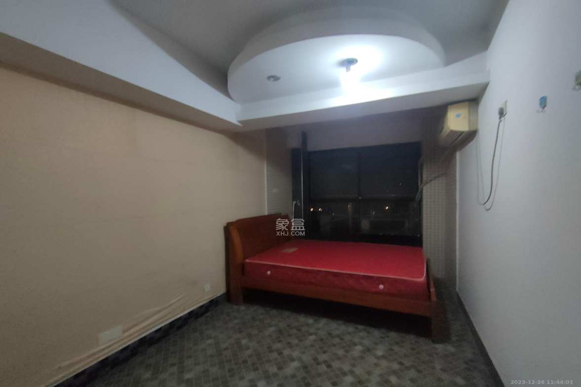 高鑫麓城 3室2厅1卫 2600.0元/月 高鑫麓城 3室2厅1卫 2600.0元/月室内图