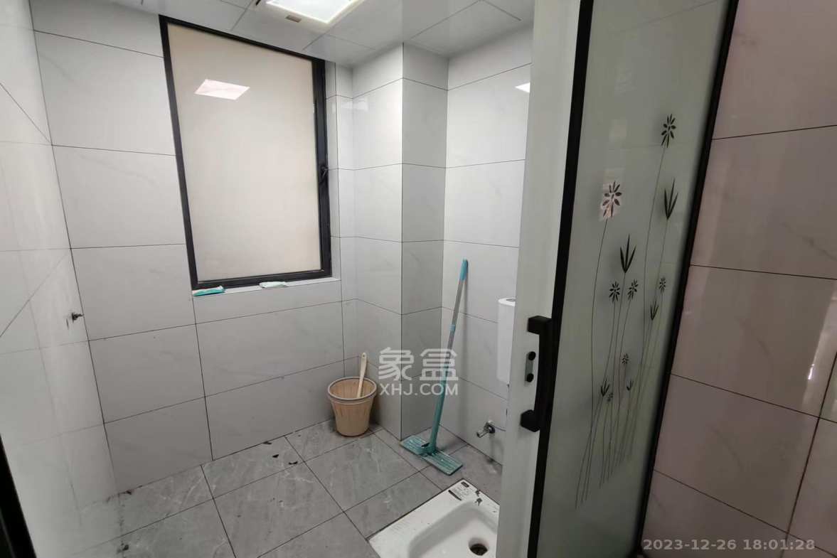 真人桥家园二期  2室2厅1卫    2000.0元/月室内图