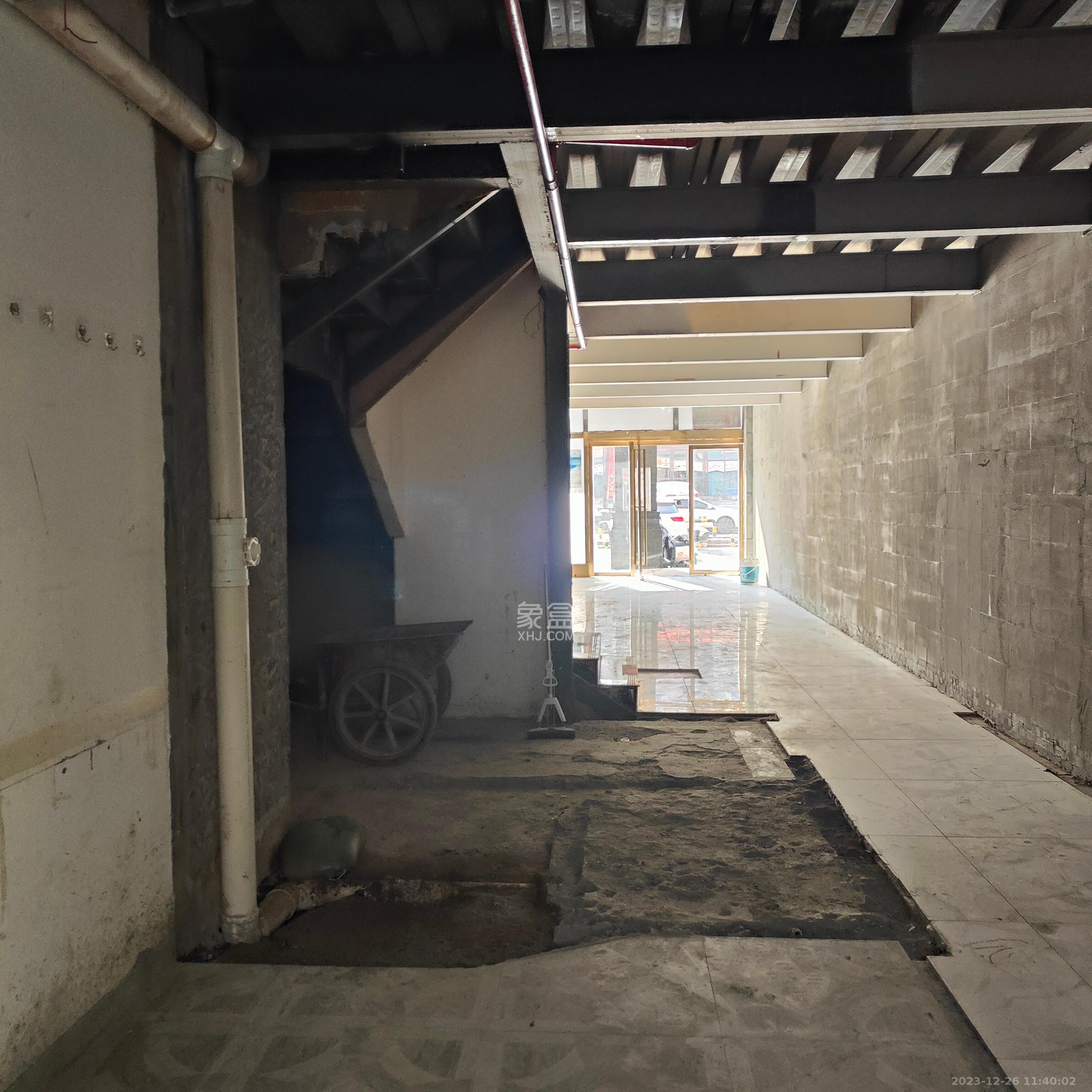 天健壹平方英里（天健芙蓉盛世二期）   89.6㎡      13000.0元/月室内图