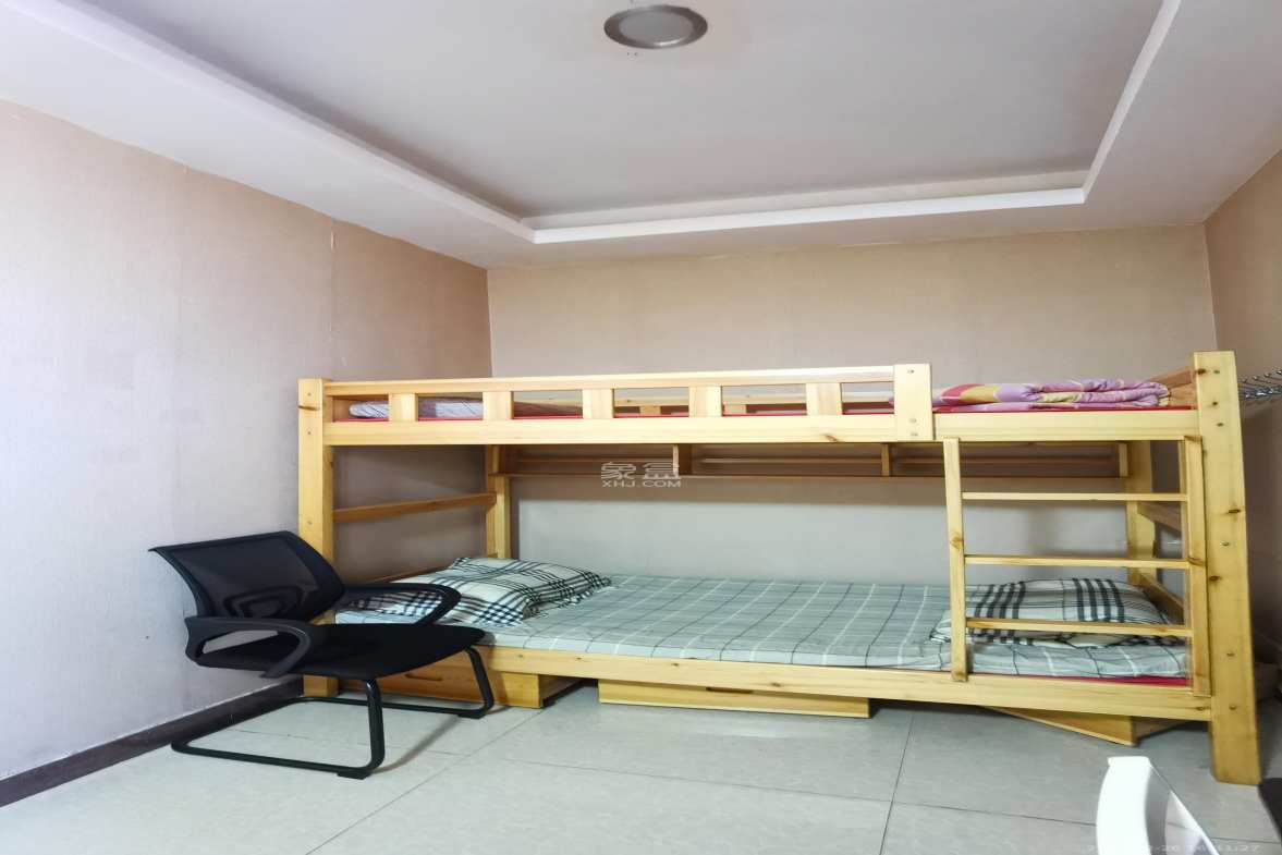 东塘瑞府  1室1厅1卫   2500.00元/月室内图
