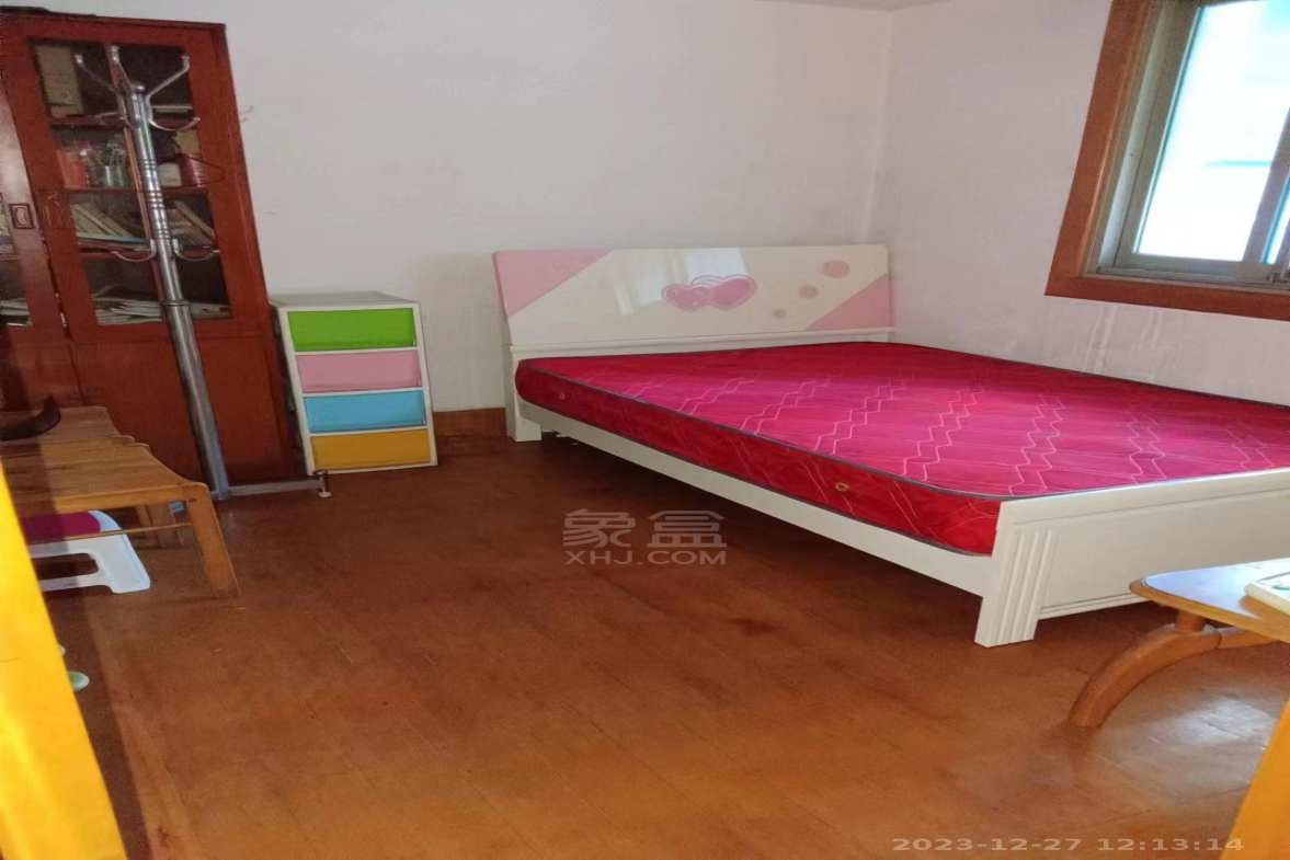 学堂冲一村  2室1厅1卫    900.0元/月 学堂冲一村  2室1厅1卫    900.0元/月室内图