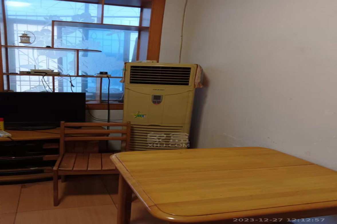 学堂冲一村  2室1厅1卫    900.0元/月 学堂冲一村  2室1厅1卫    900.0元/月室内图