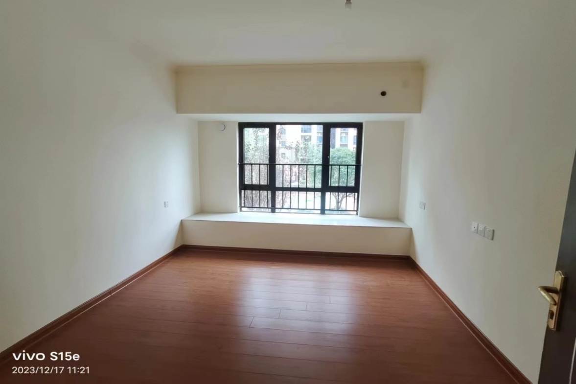 碧桂园豪园-二期  3室2厅2卫    90.8万室内图1