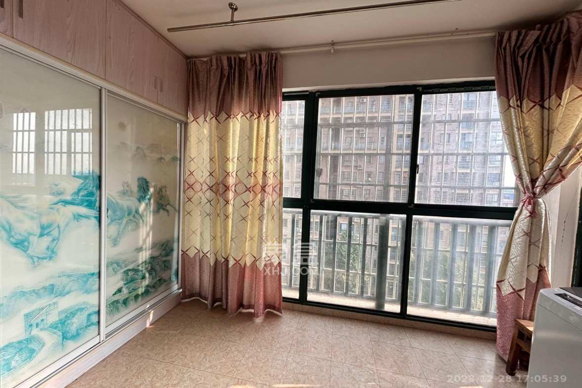 博雅湘水湾  2室2厅1卫    1800.0元/月室内图